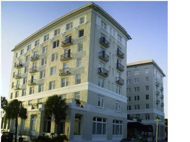 1 King St #510, Charleston, SC 29401