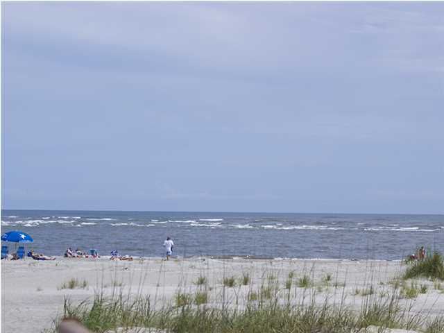 4 Mariners Walk #F, Isle Of Palms, SC 29451