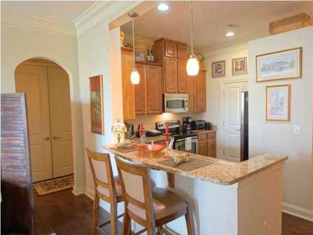 200 River Landing Dr #D205, Charleston, SC 29492