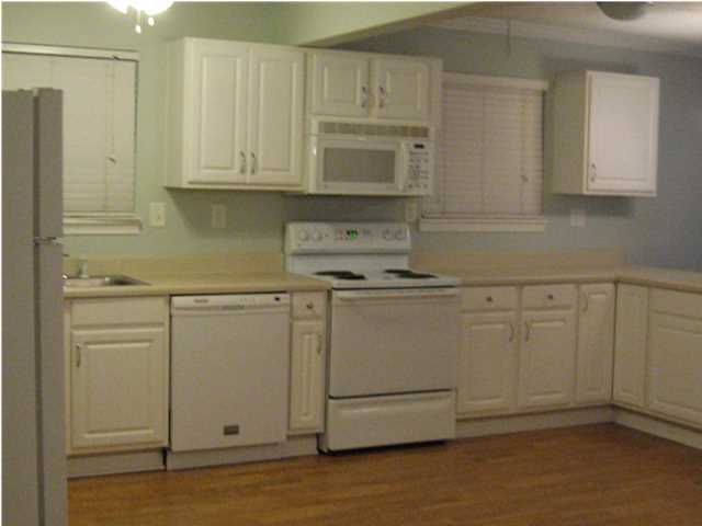415 Parkdale Dr #2A, Charleston, SC 29414