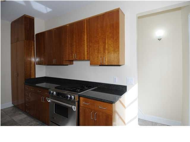 109 Fishburne St, Charleston, SC 29403
