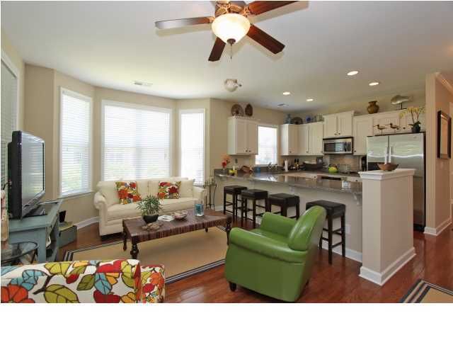 2444 Kings Gate Ln, Mount Pleasant, SC 29466