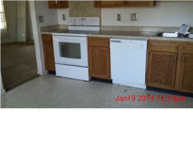 1185 Landsdowne Dr, Charleston, SC 29412