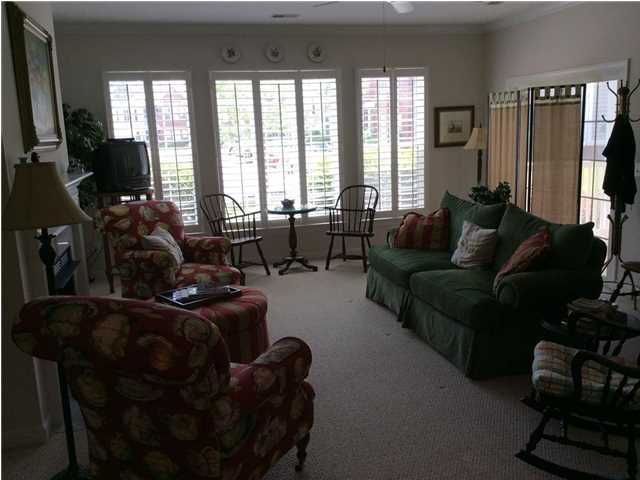 1373 Hopton Cir, Mount Pleasant, SC 29466