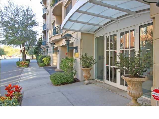 2 Wharfside St #5C, Charleston, SC 29401