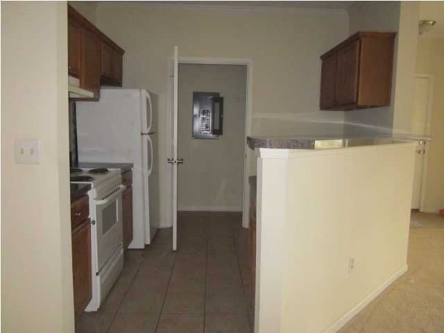 45 Sycamore Ave #124, Charleston, SC 29407