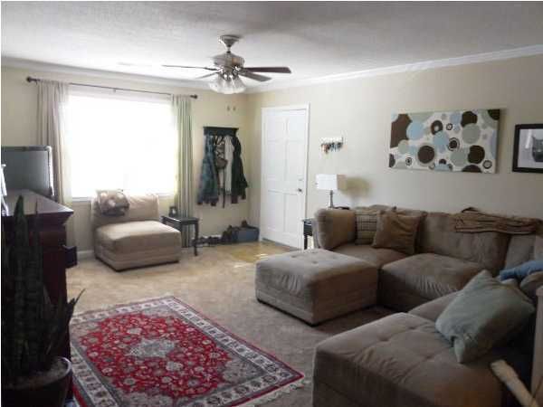 415 Parkdale Dr #19H, Charleston, SC 29414