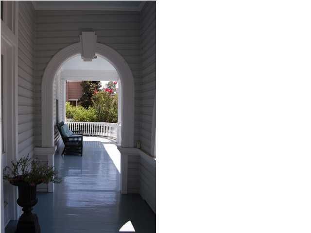 2 Orange St, Charleston, SC 29401