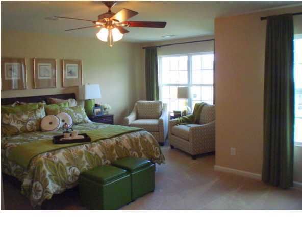 1146 Euclid Dr, Charleston, SC 29492