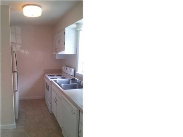 406 Carriage Ln, Mount Pleasant, SC 29464