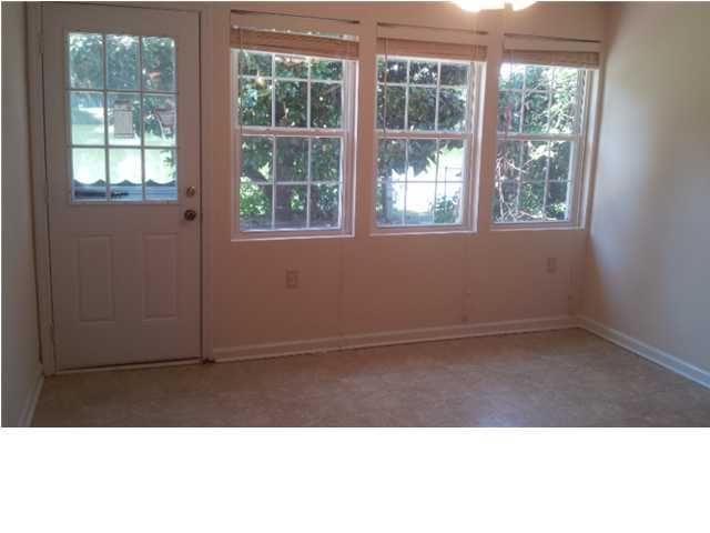 406 Carriage Ln, Mount Pleasant, SC 29464