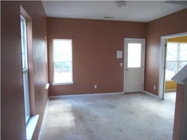 207 Grand Oaks Dr, Ladson, SC 29456