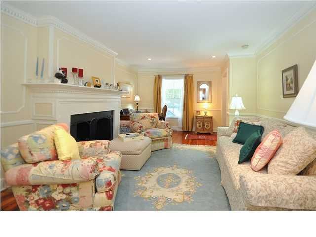 32 N Adgers Wharf St, Charleston, SC 29401