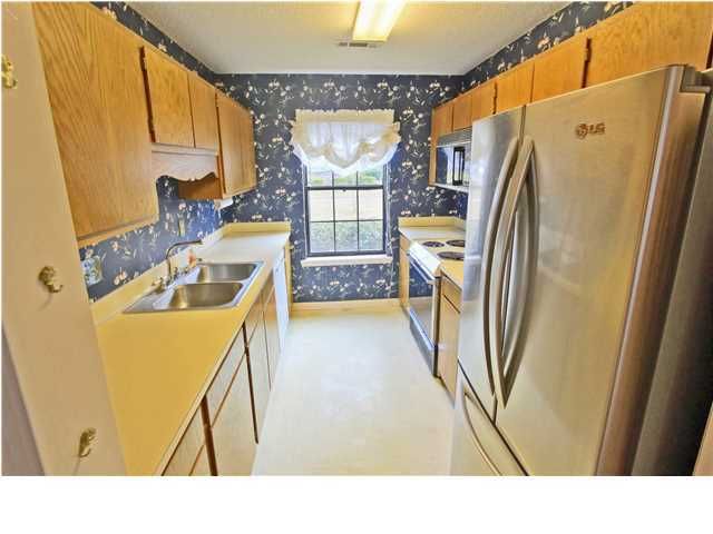 2916 Oxford Pl, Charleston, SC 29414