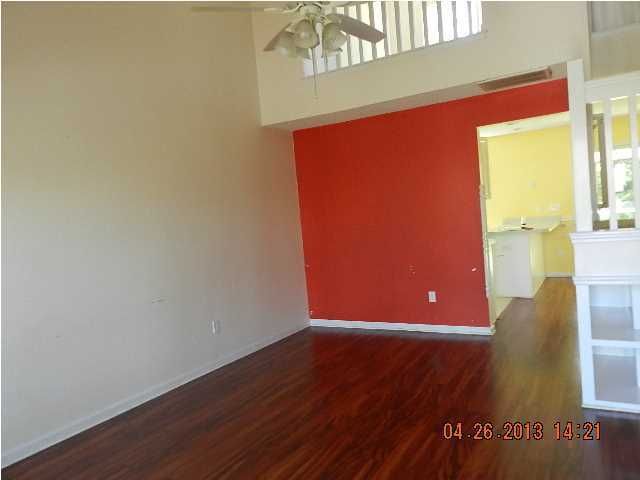 117 Taylor Cir, Goose Creek, SC 29445