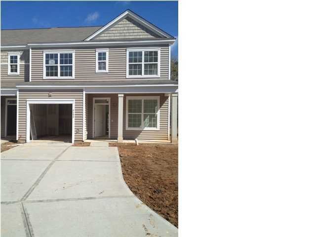 2492 Stadium Dr, Charleston, SC 29406