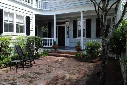 35 Savage St, Charleston, SC 29401