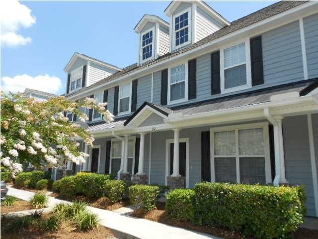 208 Hemingway Cir, Summerville, SC 29483