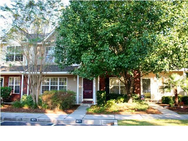 8071 Shadow Oak Dr, North Charleston, SC 29406