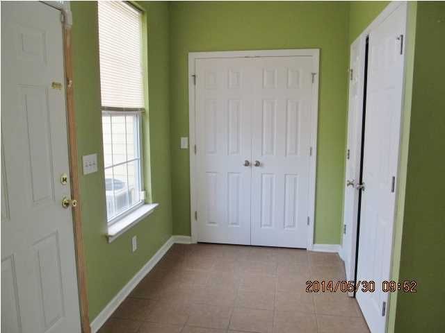 3897 Four Poles Park Dr, North Charleston, SC 29405