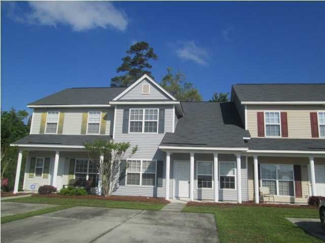 231 Congaree River Dr, Summerville, SC 29485