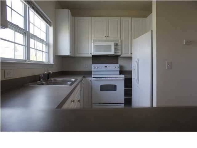 4038 Babbitt St, Charleston, SC 29414