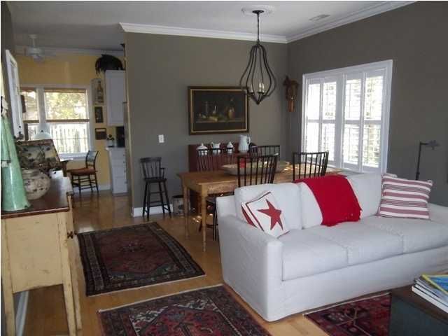 856 Fountain Ln, Mount Pleasant, SC 29464