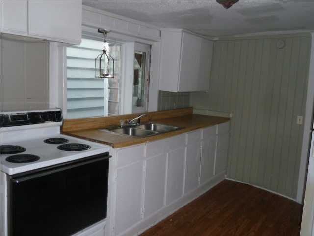 135 Bogard St, Charleston, SC 29403