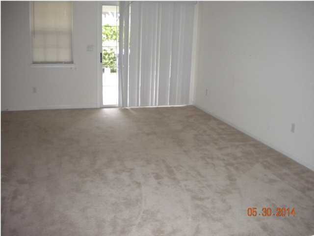 7951 Shadow Oak Dr, Charleston, SC 29406