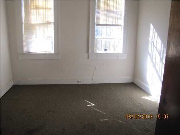 107 Nassau St, Charleston, SC 29403