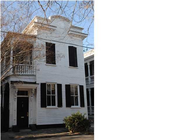 11 Savage St, Charleston, SC 29401