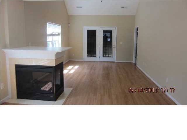 200 Darcy Ave, Goose Creek, SC 29445