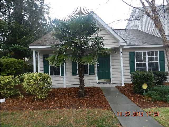 8023 Shadow Oak Dr, North Charleston, SC 29406