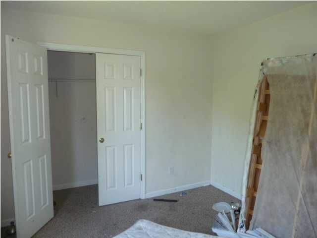 122 Pineshadow Dr, Goose Creek, SC 29445