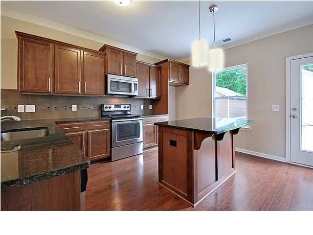 408 Forsythia Ave #79, Summerville, SC 29483