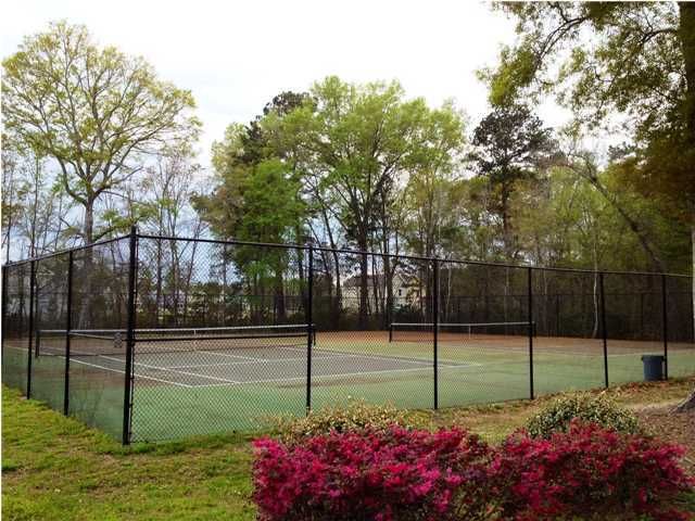400 Verbena Ave, Summerville, SC 29483