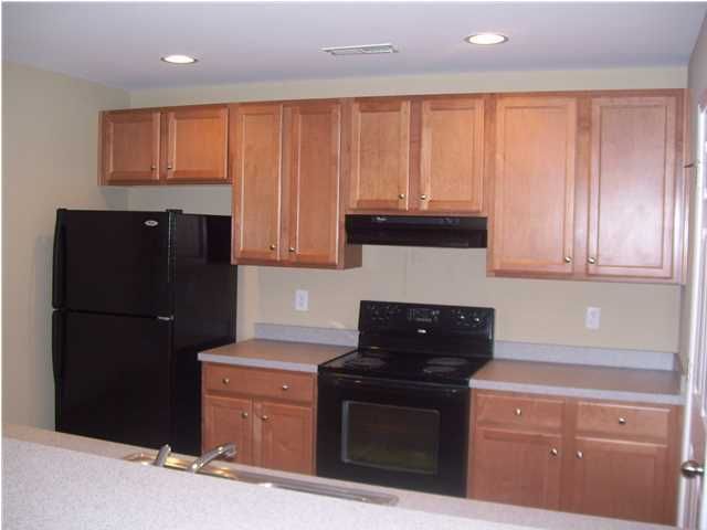 8855 Jenny Lind St, North Charleston, SC 29406