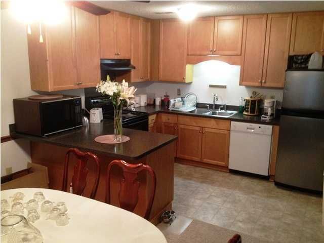 7765 Wayfield Cir, North Charleston, SC 29418