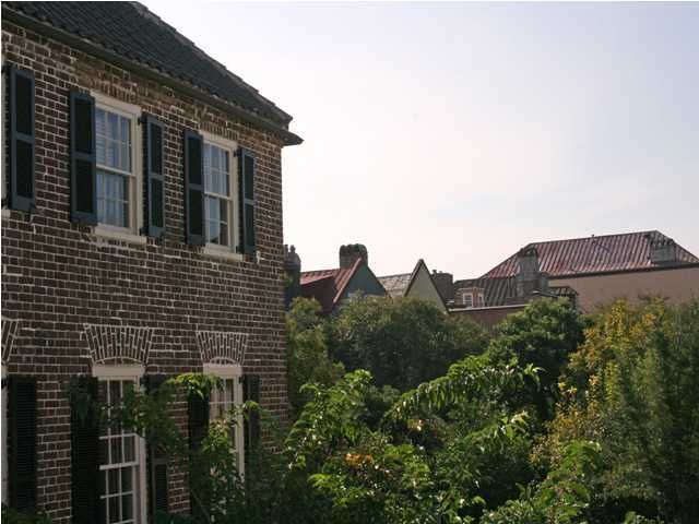 6 Elliott St, Charleston, SC 29401