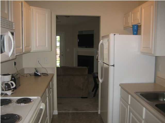 7964 Vermont Rd, North Charleston, SC 29418