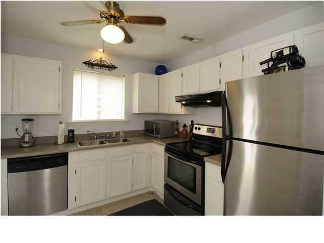 701 Vision Rd, Mount Pleasant, SC 29464