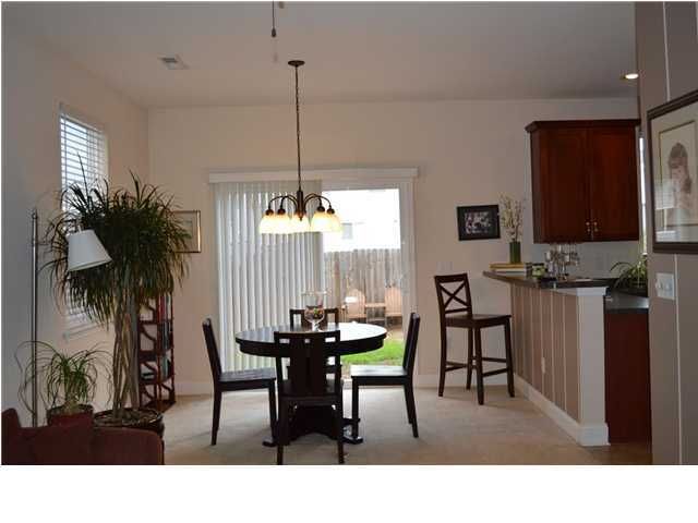 4954 Bishop Green Ln, North Charleston, SC 29420