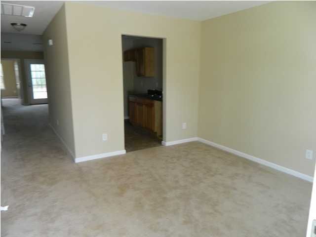 7888 Montview Rd, North Charleston, SC 29418