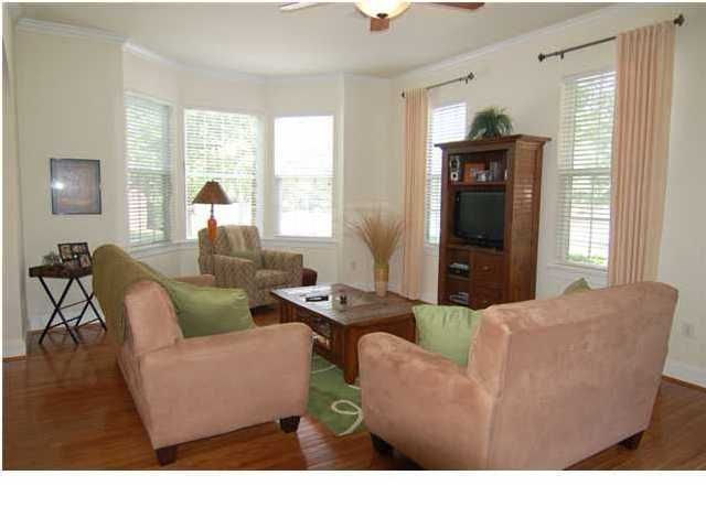 841 Center Park St, Charleston, SC 29492