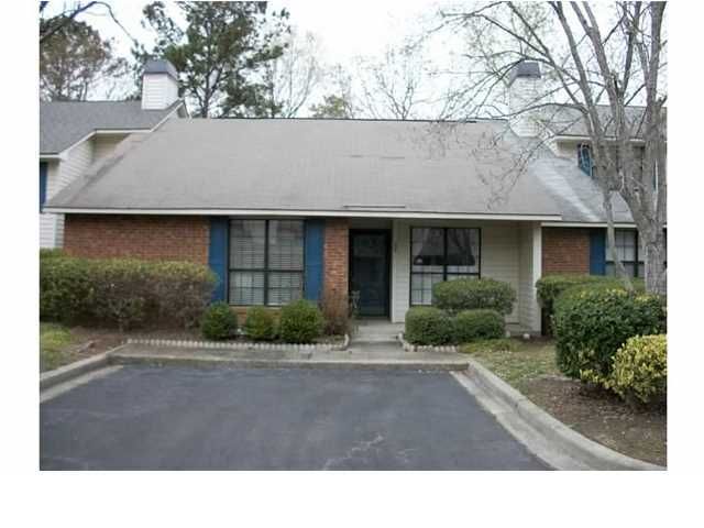37 Indigo Ln, Goose Creek, SC 29445