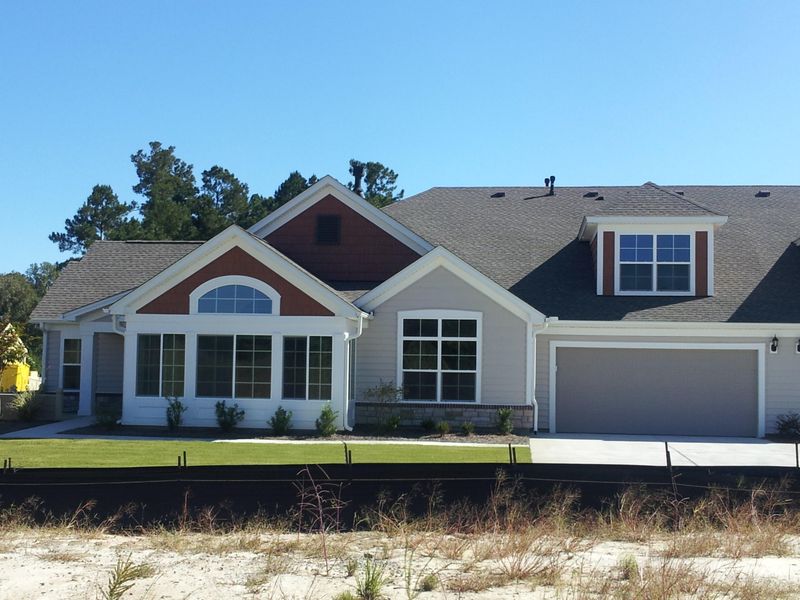 215 Village Stone Cir #51c, Summerville, SC 29486