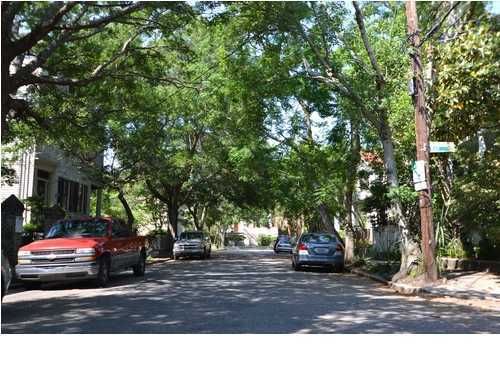 3 Wall St, Charleston, SC 29401