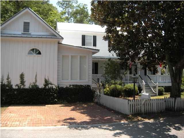 310 Ferry St, Mount Pleasant, SC 29464