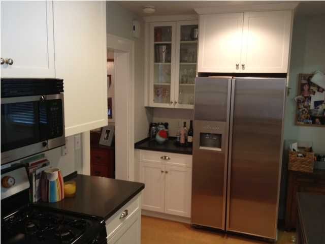 3 10th Ave, Charleston, SC 29403