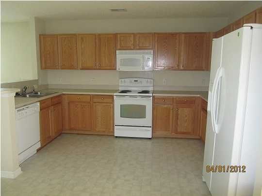 1059 Briar Rose Ln, Ladson, SC 29456